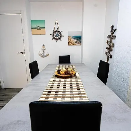 Fantastic Buigas Llum Apartment